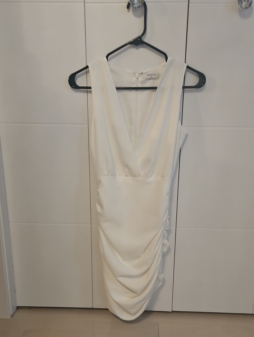 New White Babaton Viva Dress Size 0 Perfect Condition